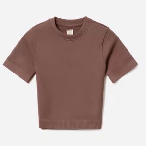 Everlane - the seamless tee & leggings - acorn